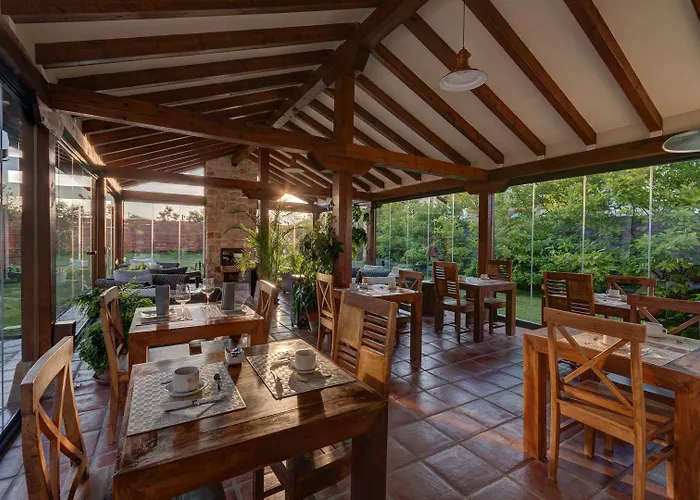 La Casa De Don Pablo 3*